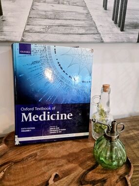 ​Oxford Textbook of Medicine 6th Edition Vol 1 Hardcover
